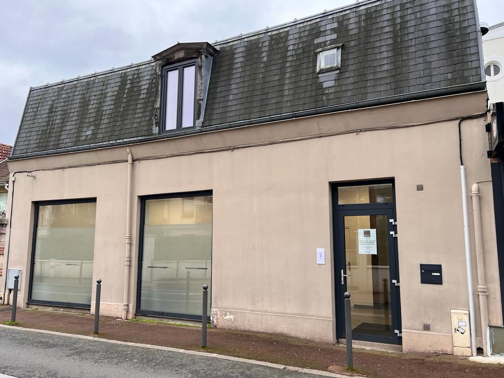 Locaux accueillant l’office des commissaires de justice Cambron et associés à Chatou (78)